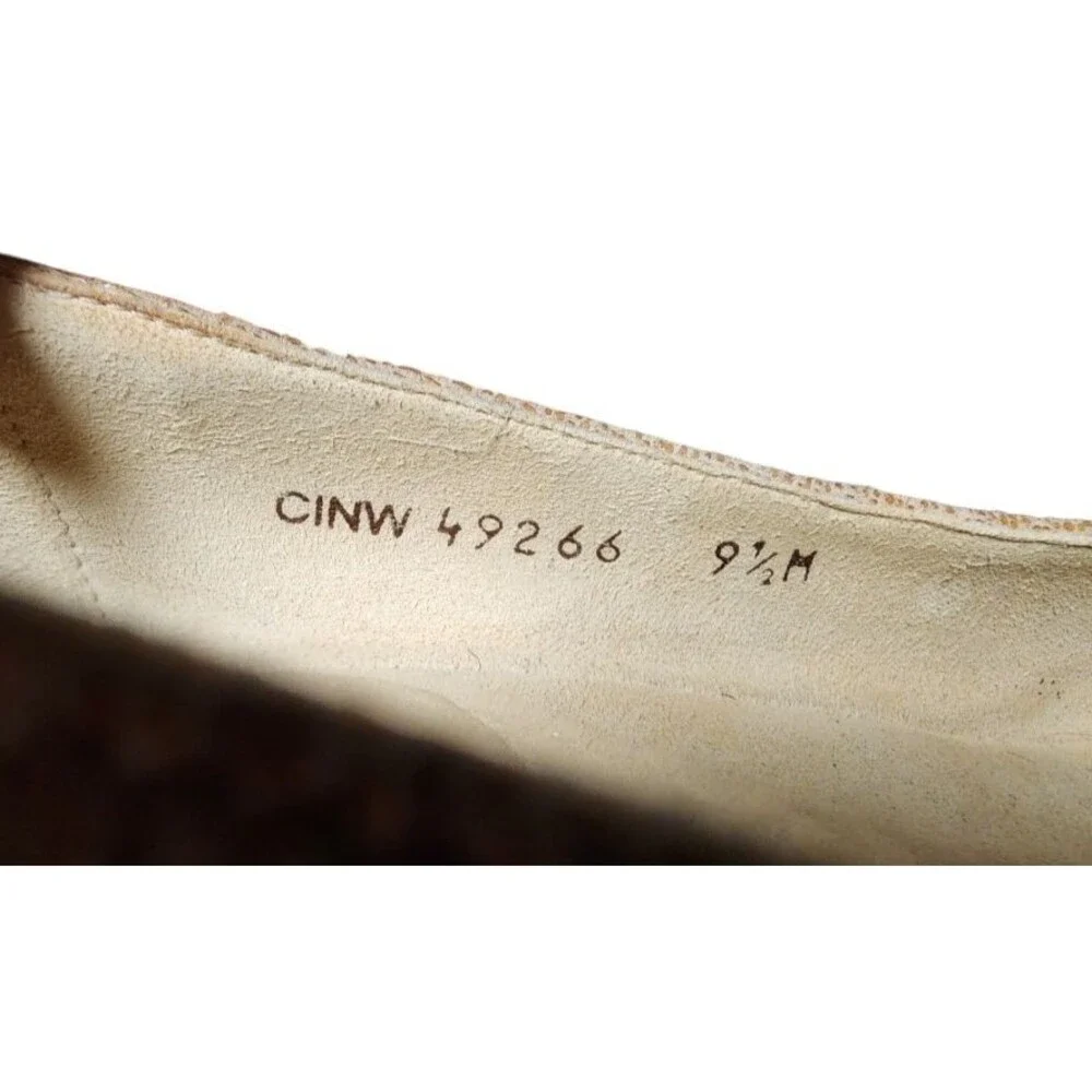 Stuart Weitzman 'Bucalina' Wedge Pumps Size 9.5 Lizard-Embossed Leather Beige