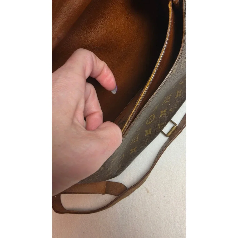 Louis Vuitton up sale