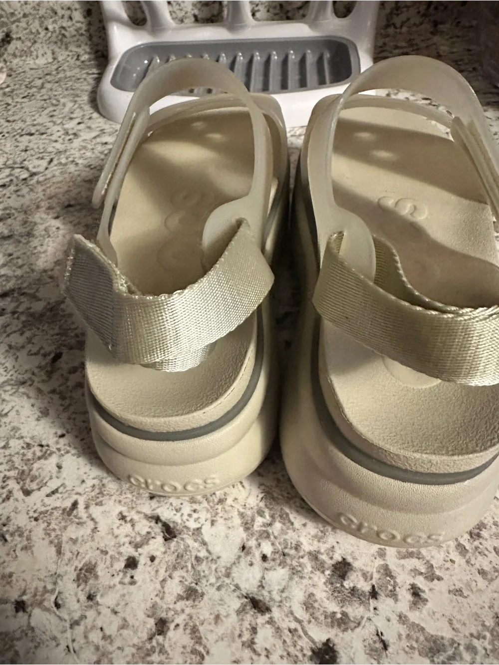 Crocs Soho Y Strap