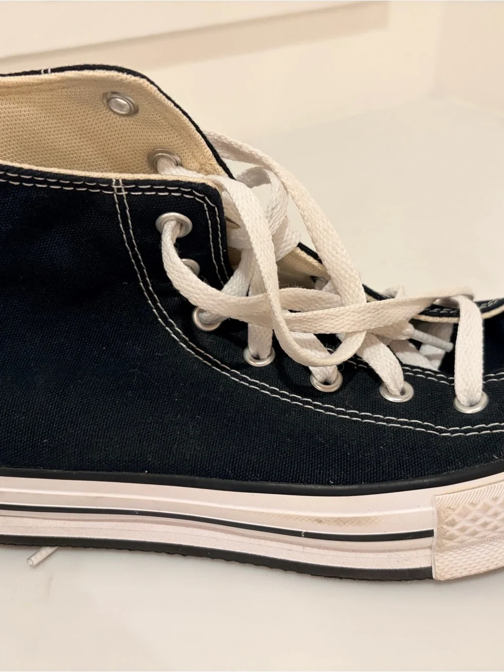 Converse All Stars durable black