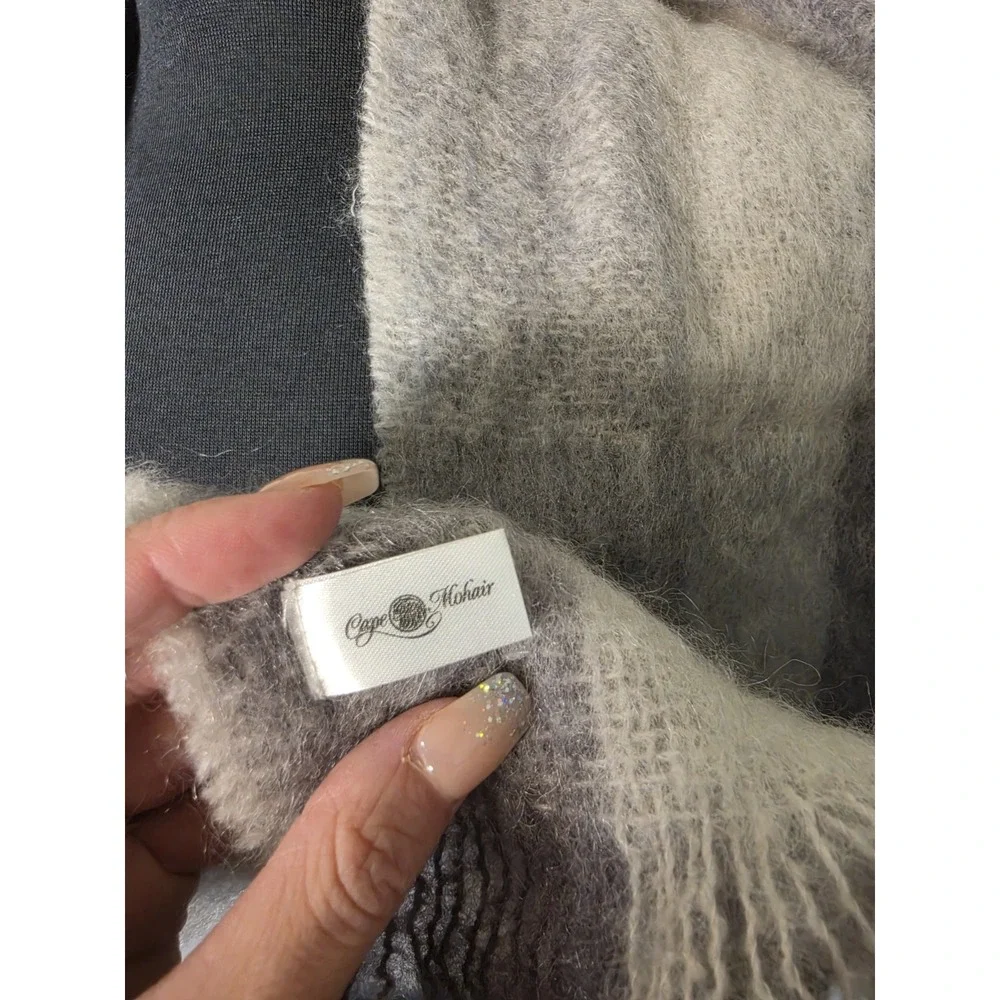 cape mohair length 69in