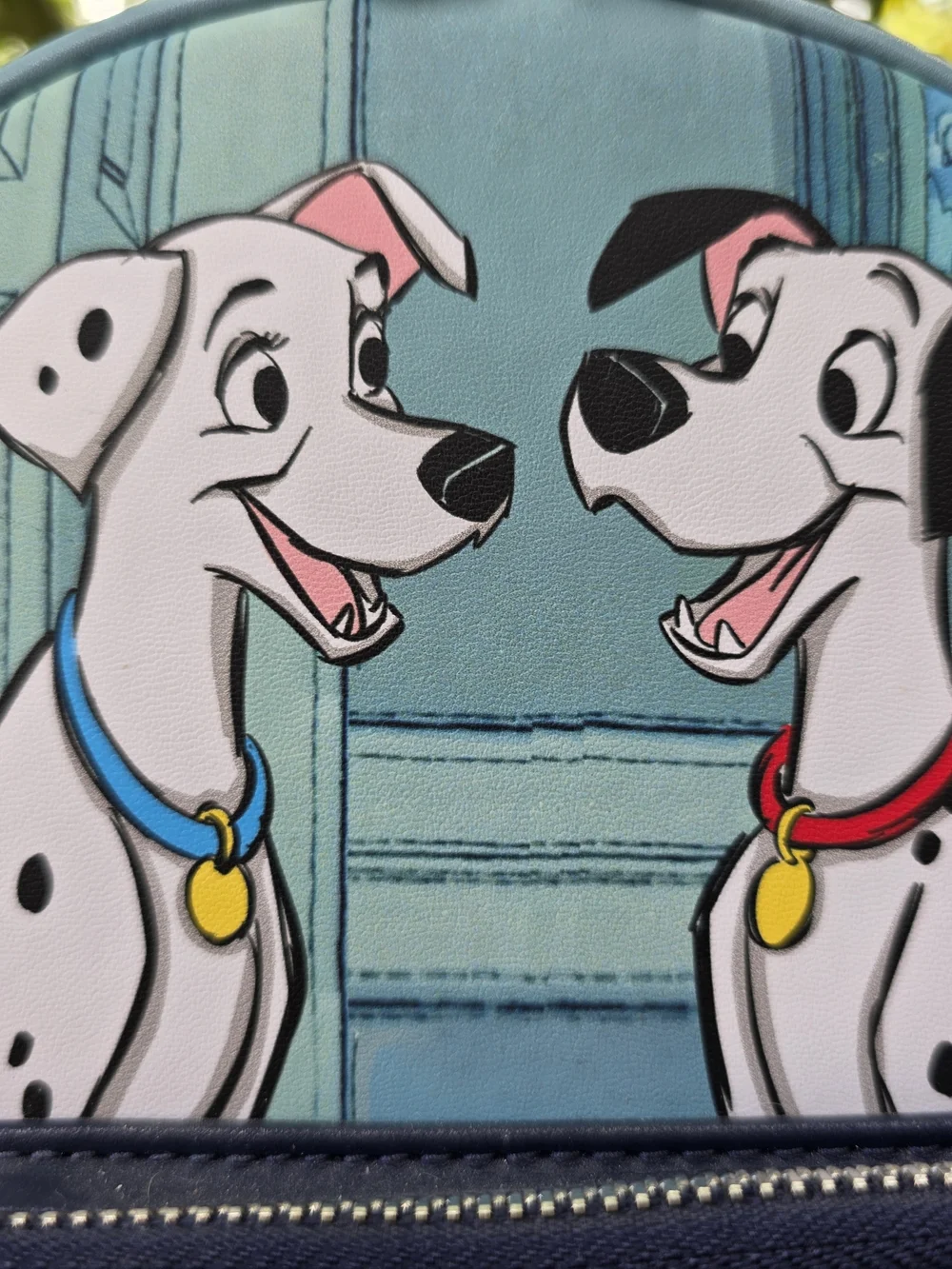 Loungefly 🐕🐕loungefly disney