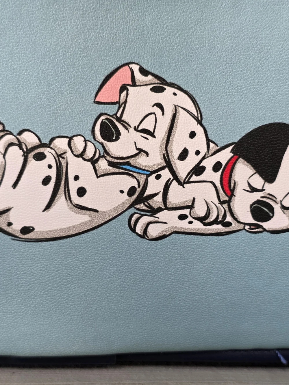 Loungefly 🐕🐕loungefly disney