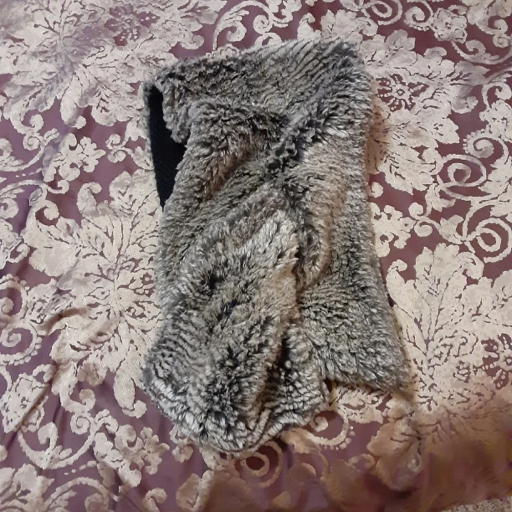 N/A faux fur