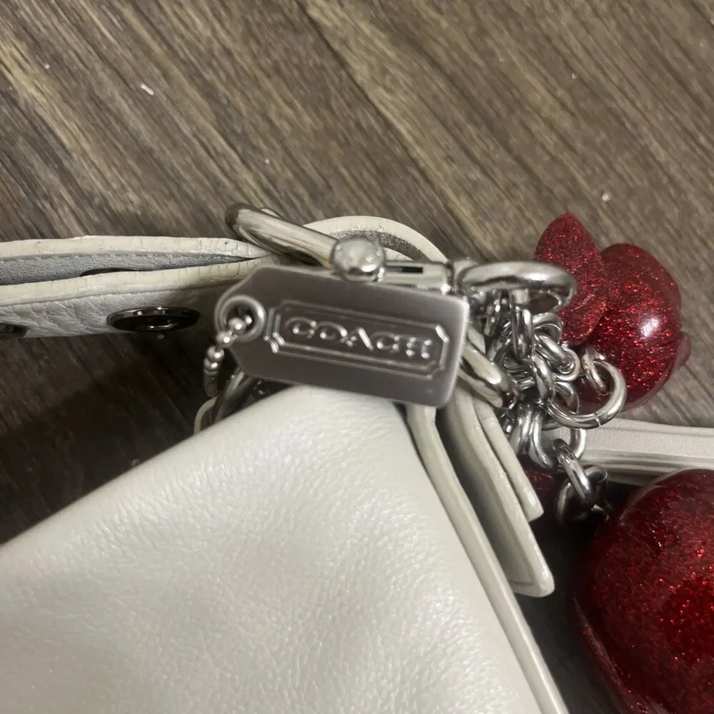 Coach women legacy