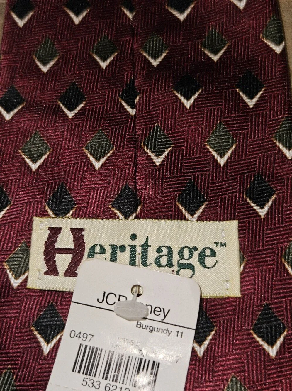 Geoffrey Beene Men's Burgundy Geometric Silk Tie