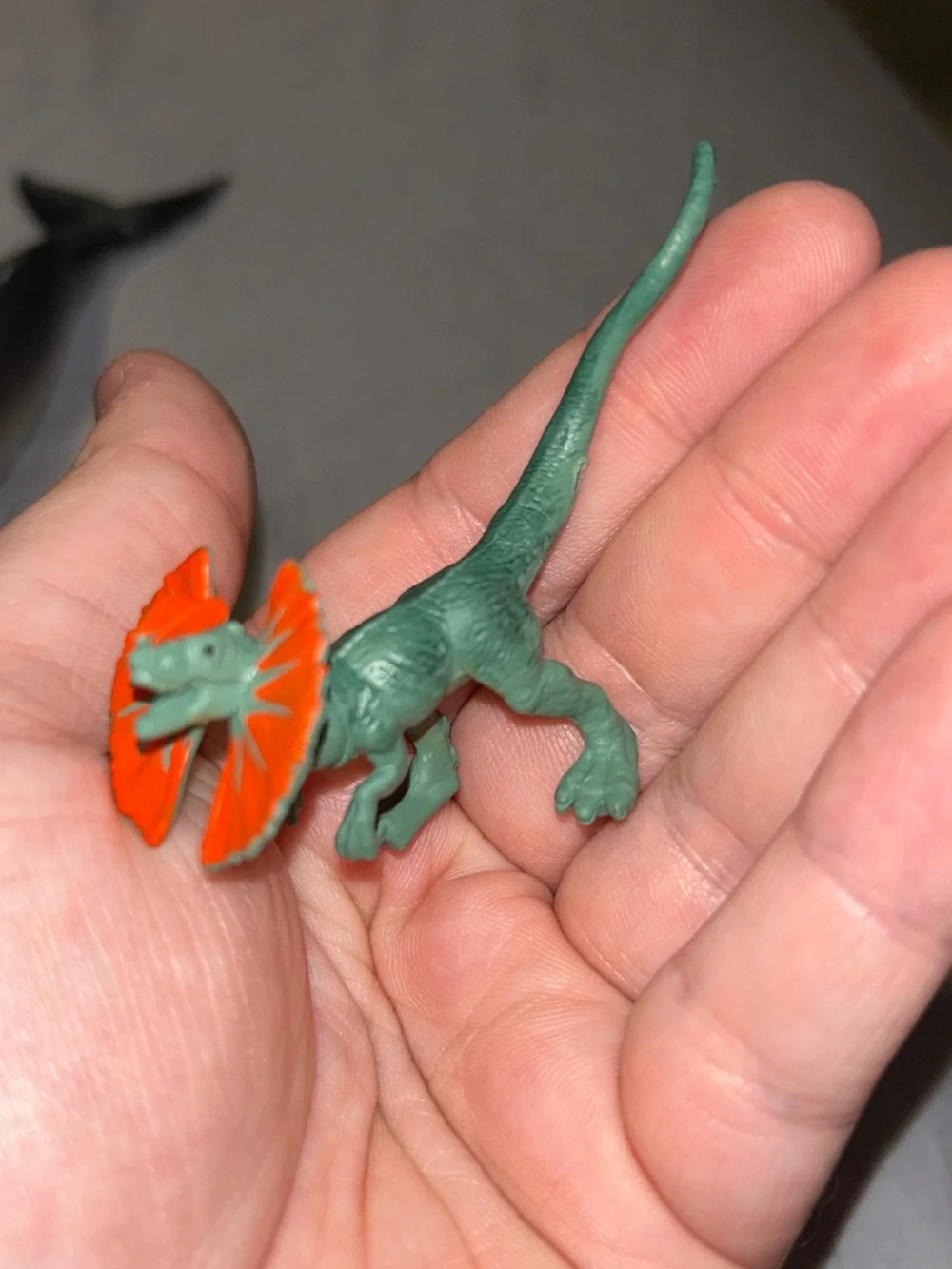 Bundle of 8 Assorted Reptile/ Mammal & Dinosaur Toy Set