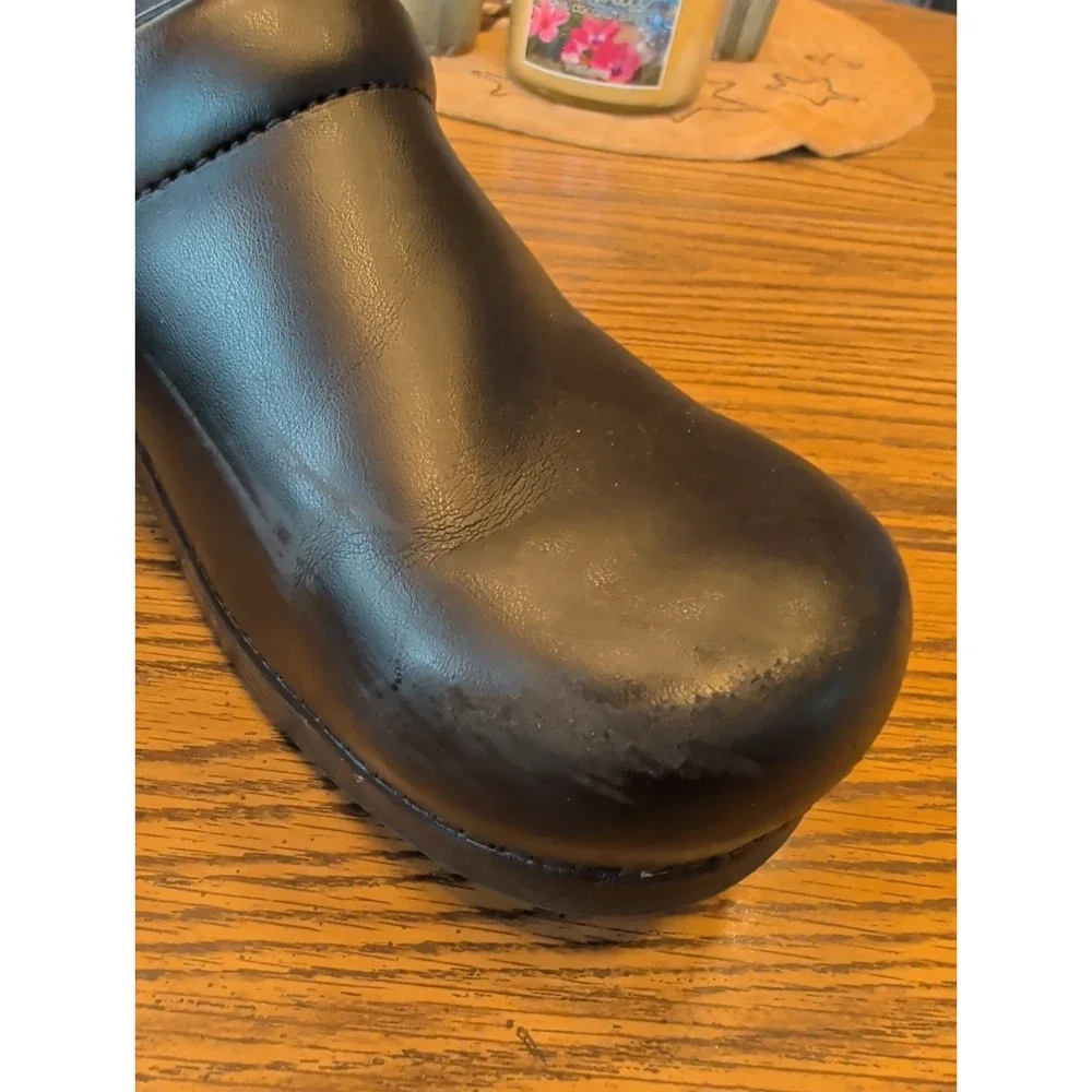 Women's Dansko Professional Clogs Black Size EU 41 US 10/10.5