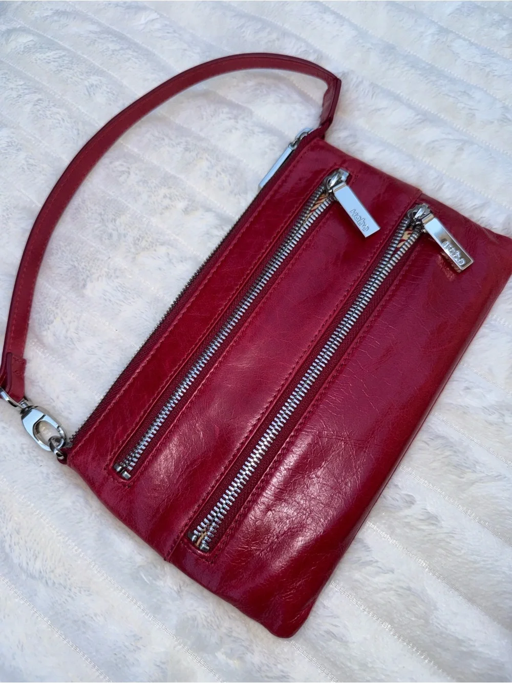 HOBO red leather