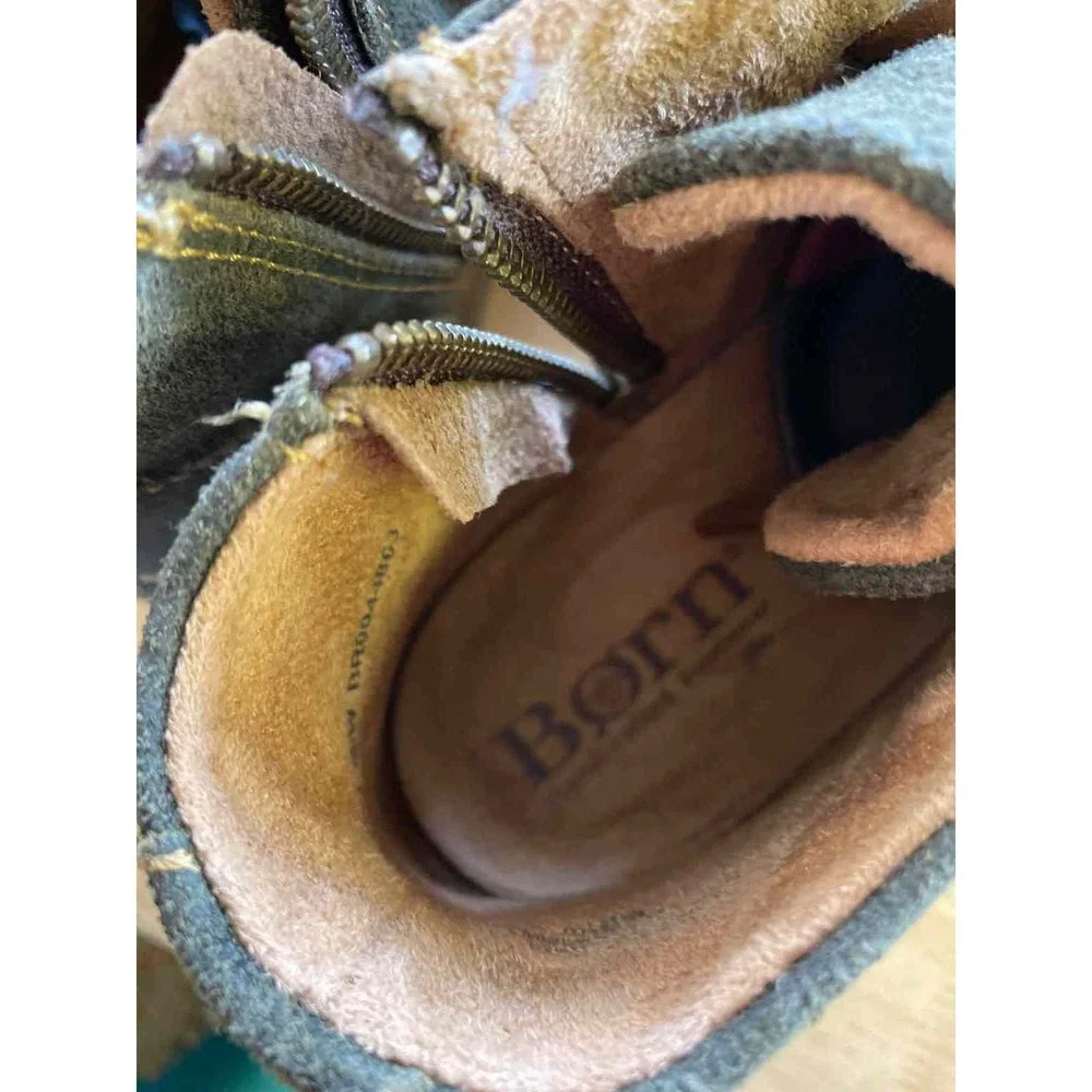 Born lace boots