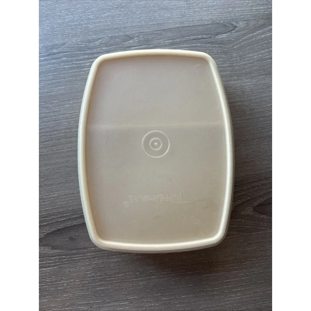 Tupperware vintage #813