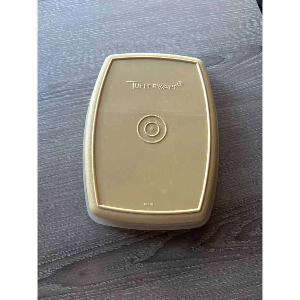 Tupperware vintage #813
