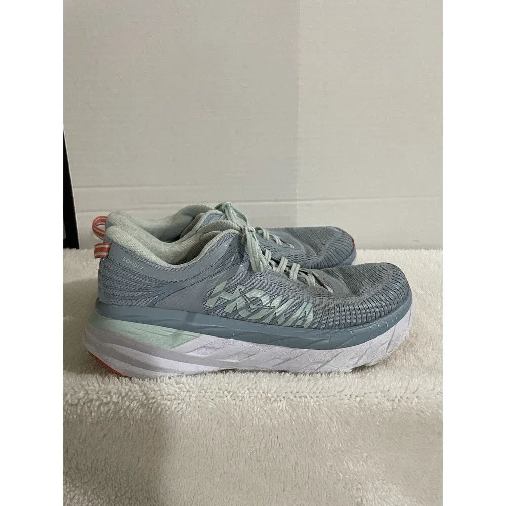 Hoka One One hoka one