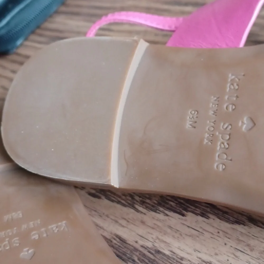 Kate Spade New York Leather Thong Sandals In Carolina Pink Size 6 1/2, NWOT