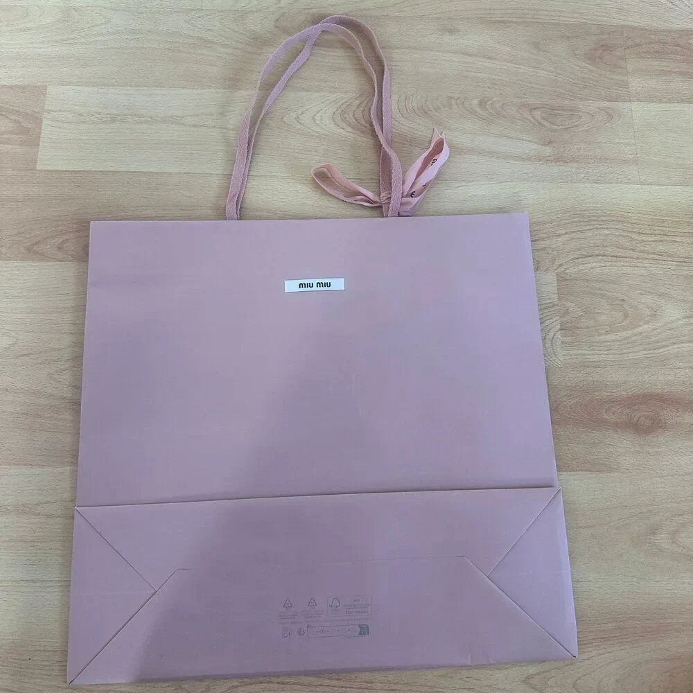 Miu Miu note this just
