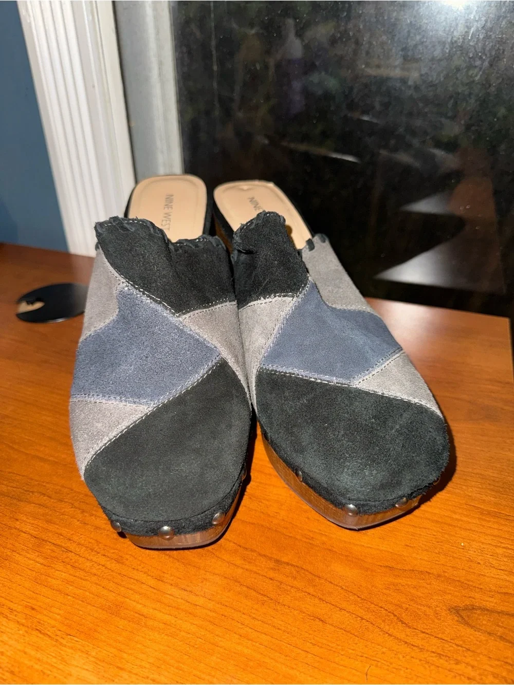 Nine West chunky wood