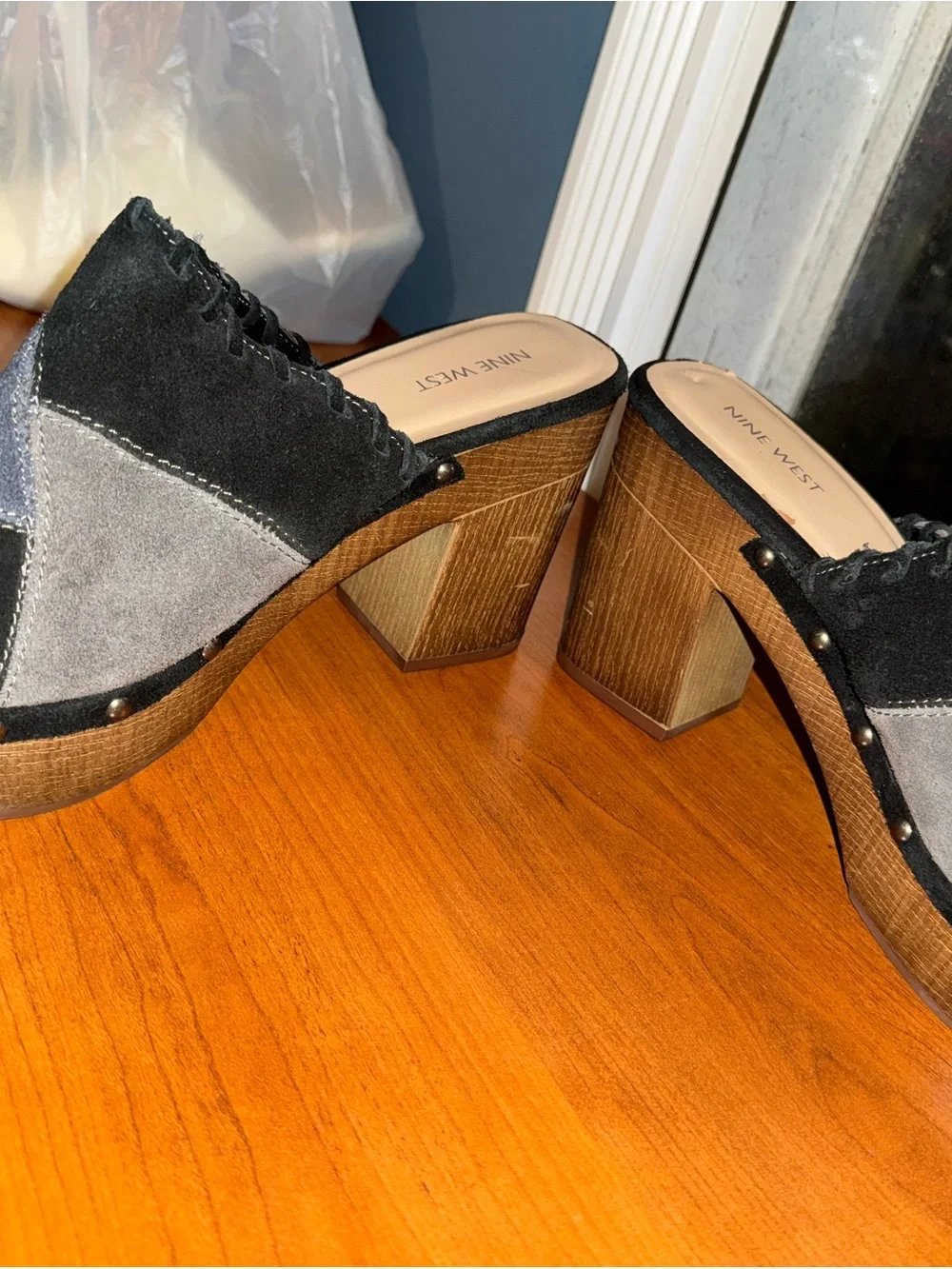 Nine West chunky wood