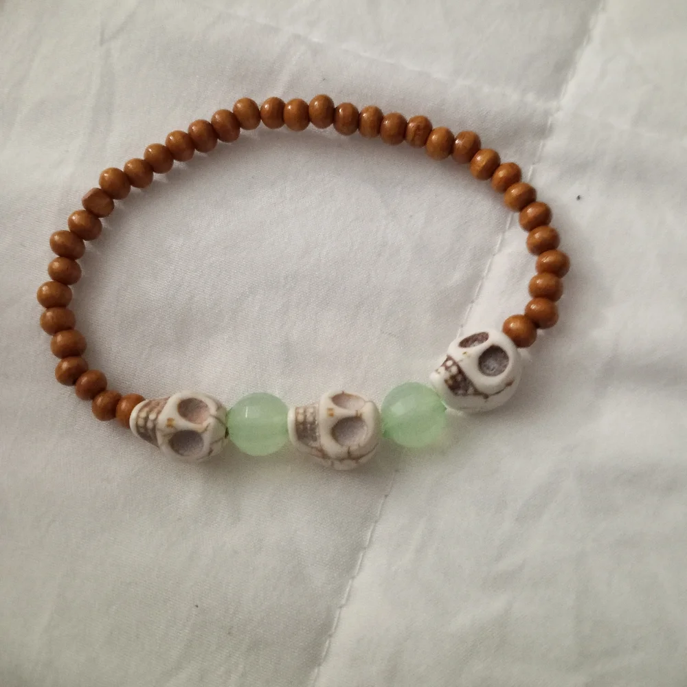 Hand Crafted New Skull Gothic aromatherapy essential oils diffuser bracelet