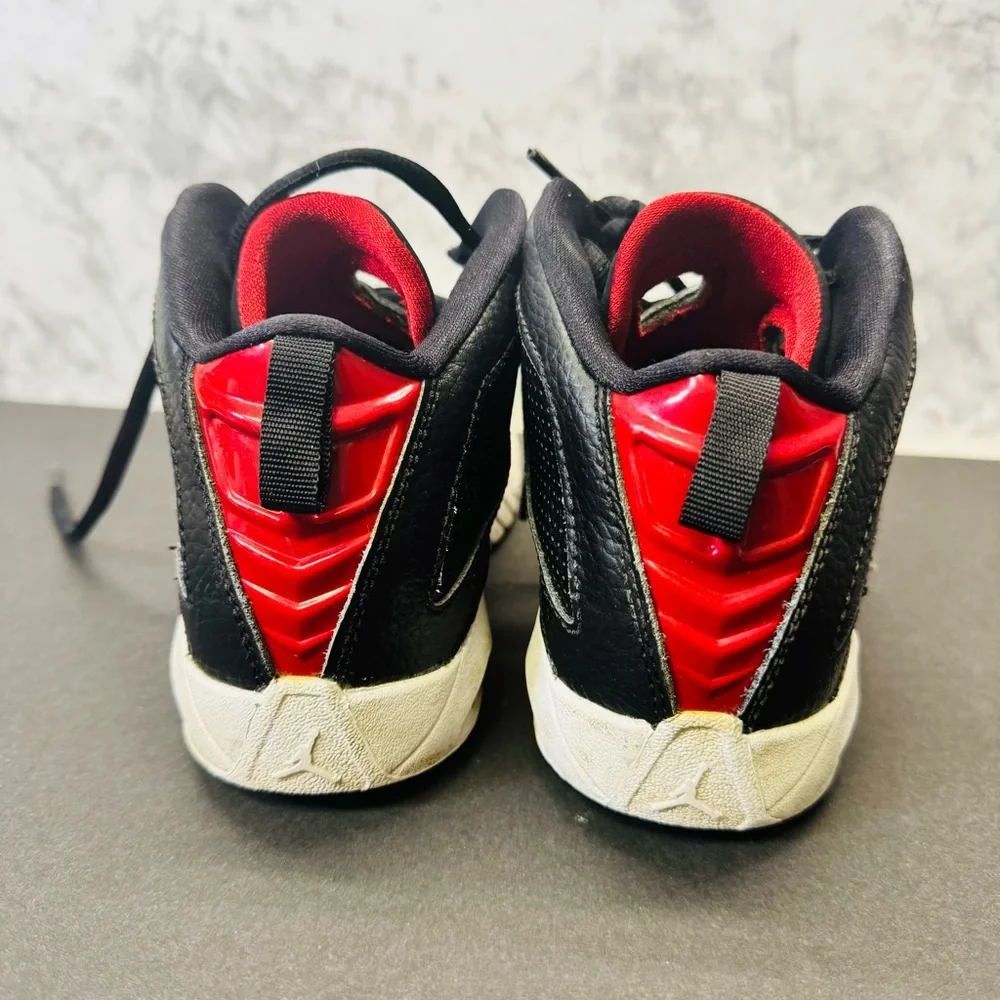 Jordan shoes shape