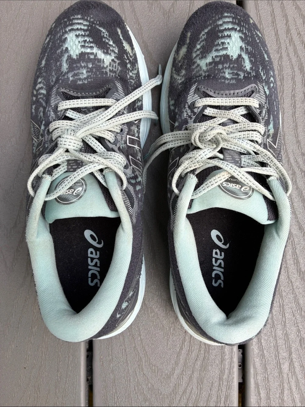 Asics excellent used
