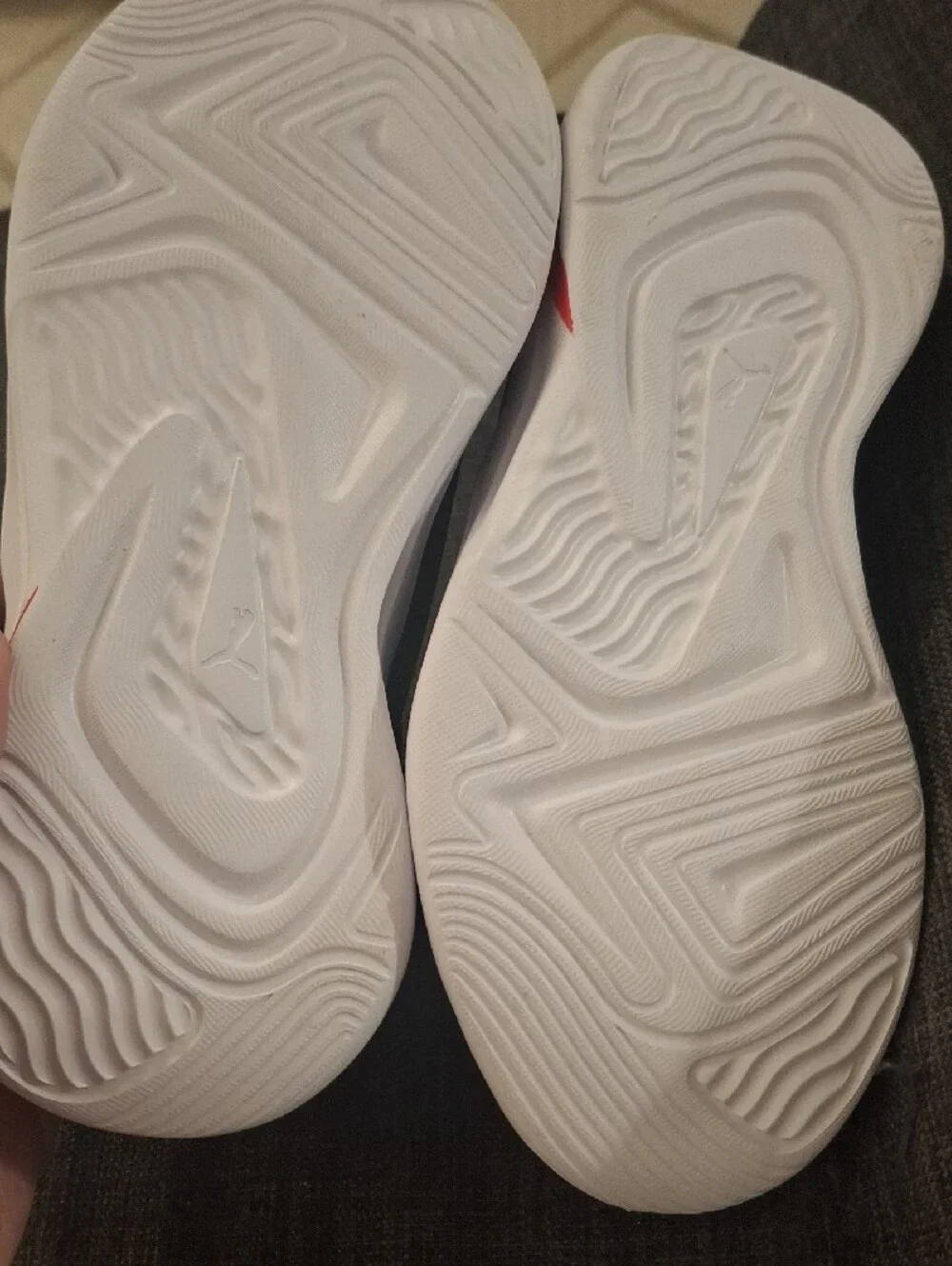 Puma side elastic