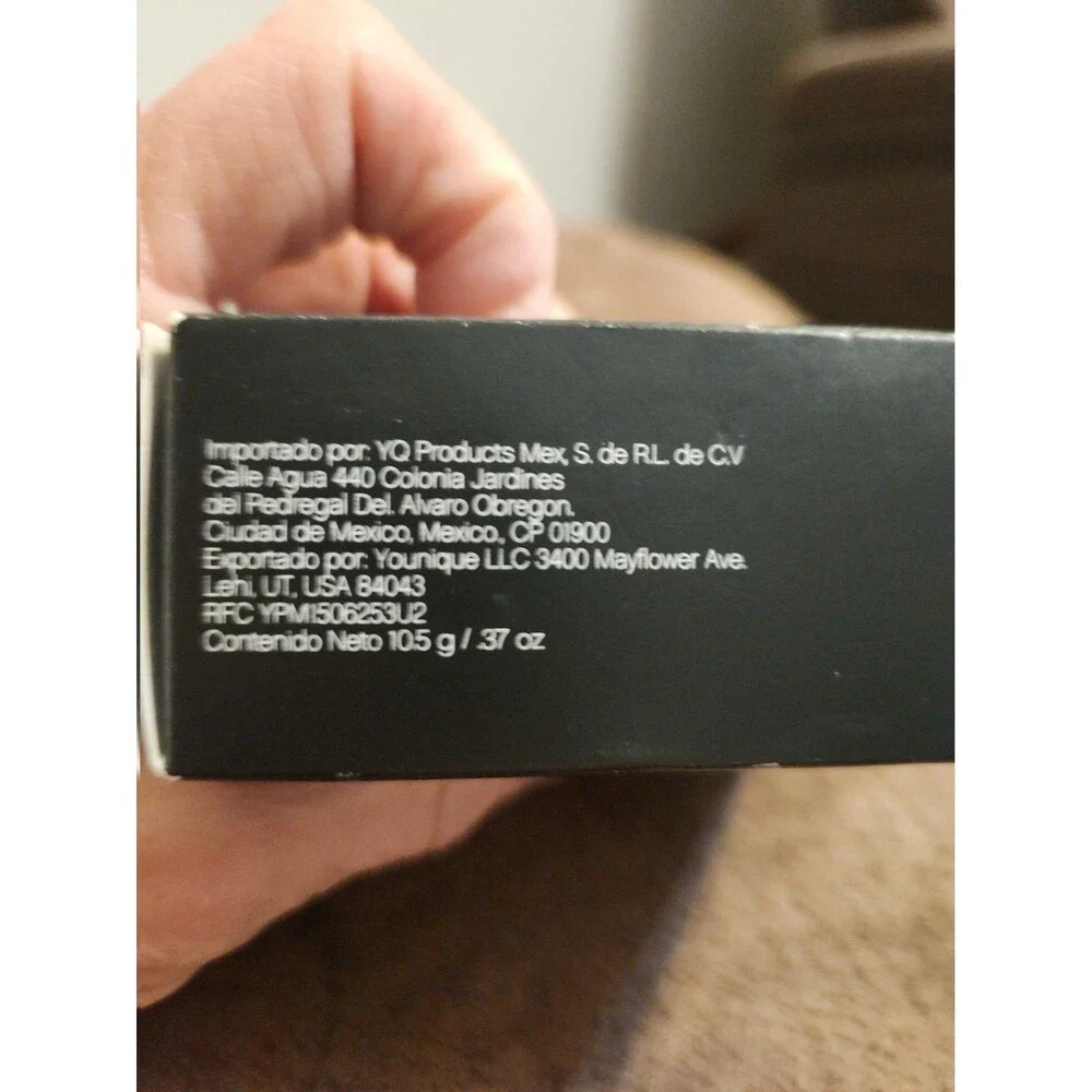 Younique Touch Behold Translucent Setting Powder 0.37 oz Makeup NEW in BOX
