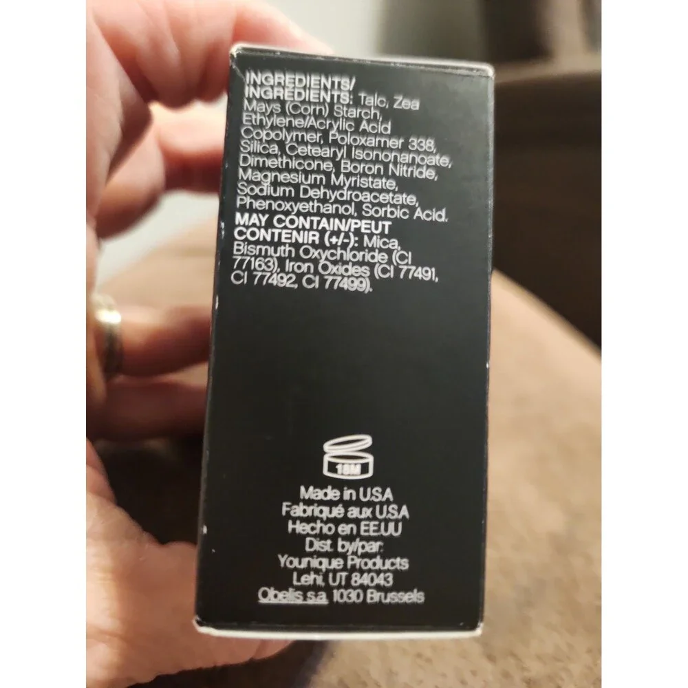 Younique Touch Behold Translucent Setting Powder 0.37 oz Makeup NEW in BOX