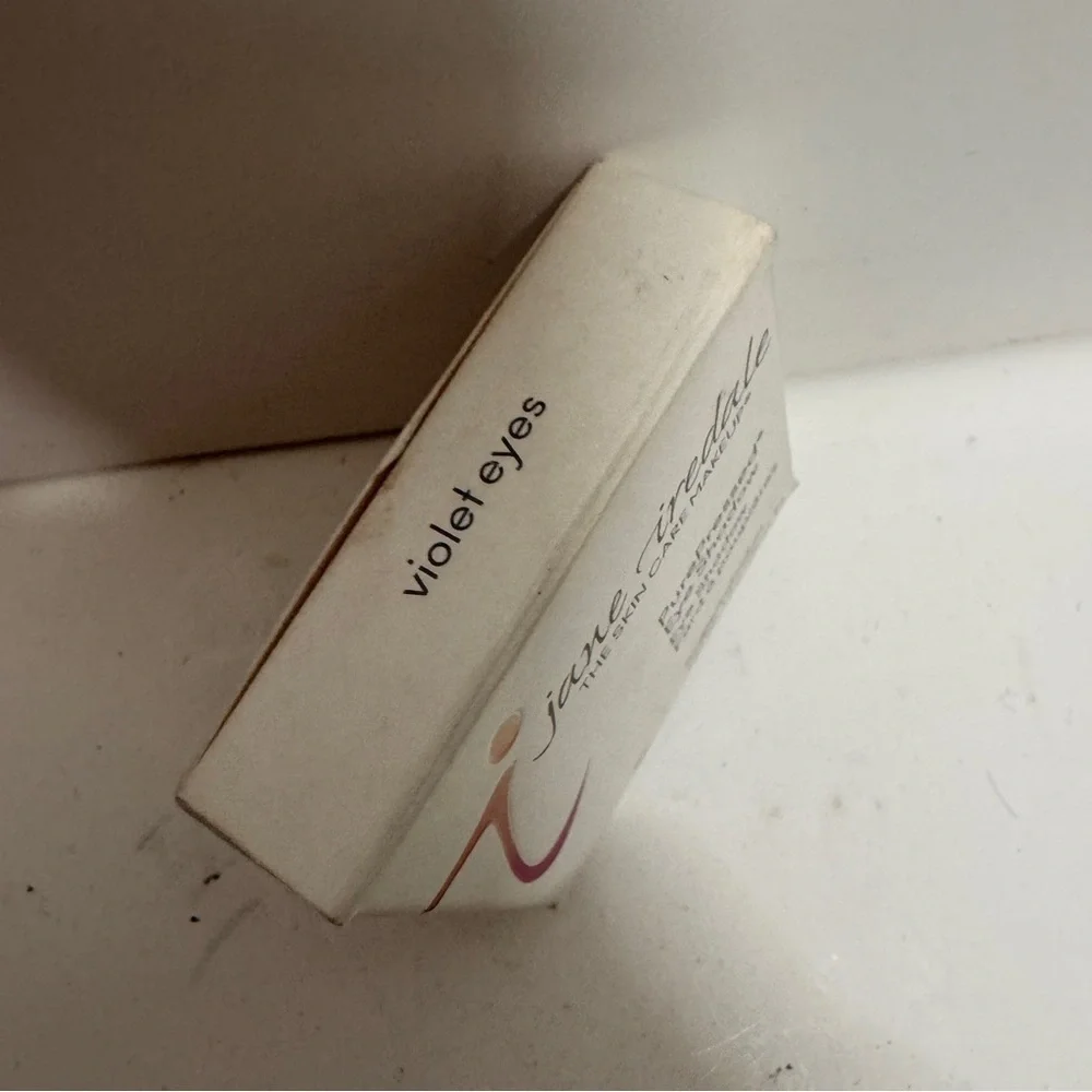 Jane Iredale PurePressed Eye Shadow Violet Eyes 1.8G