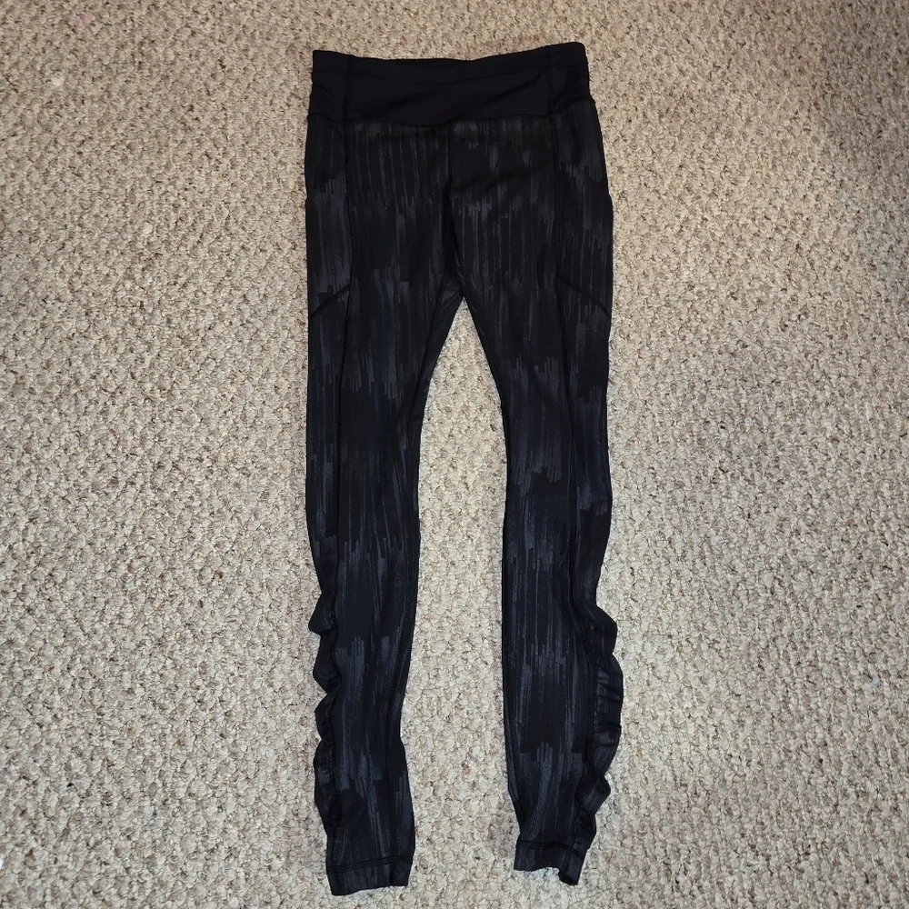 Cute Lululemon Full Length Leggings Women's Size 4