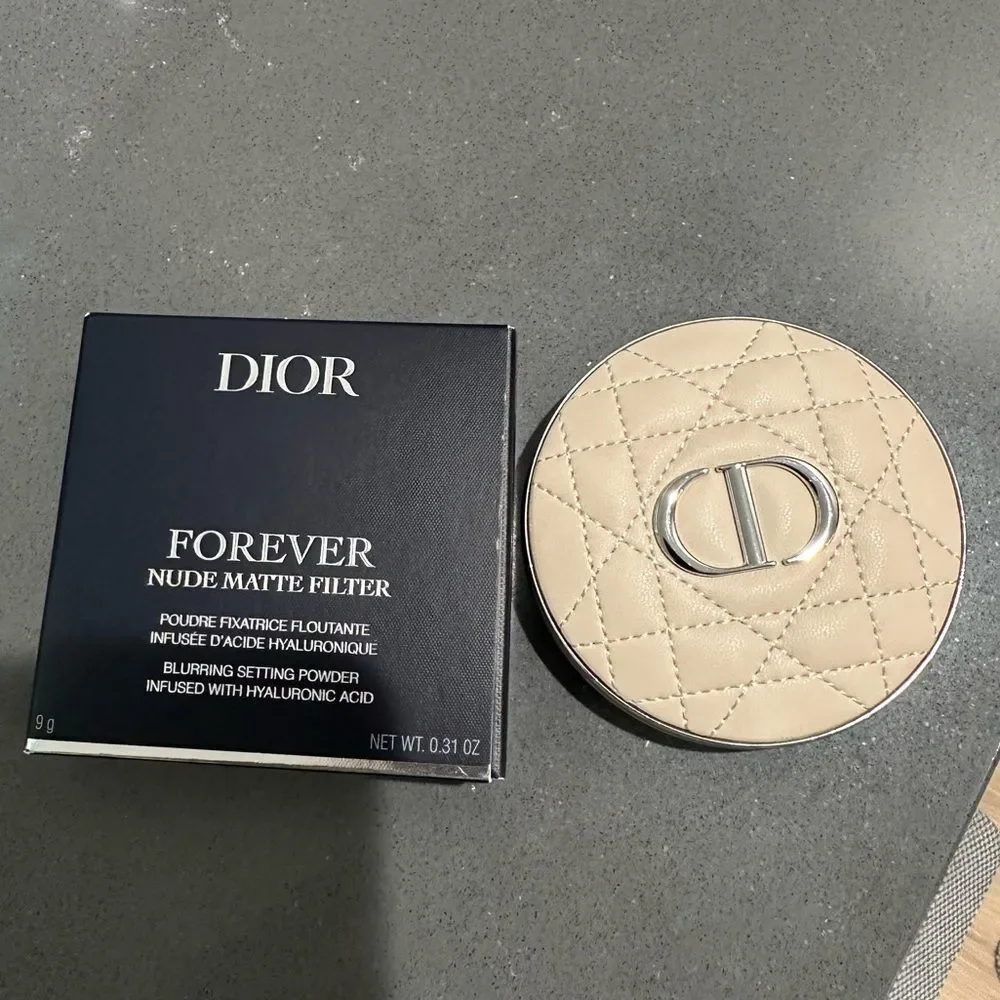 New in box Dior Beauty Forever Nude Matte Filter. #01 Fair NIB Blurring Setting