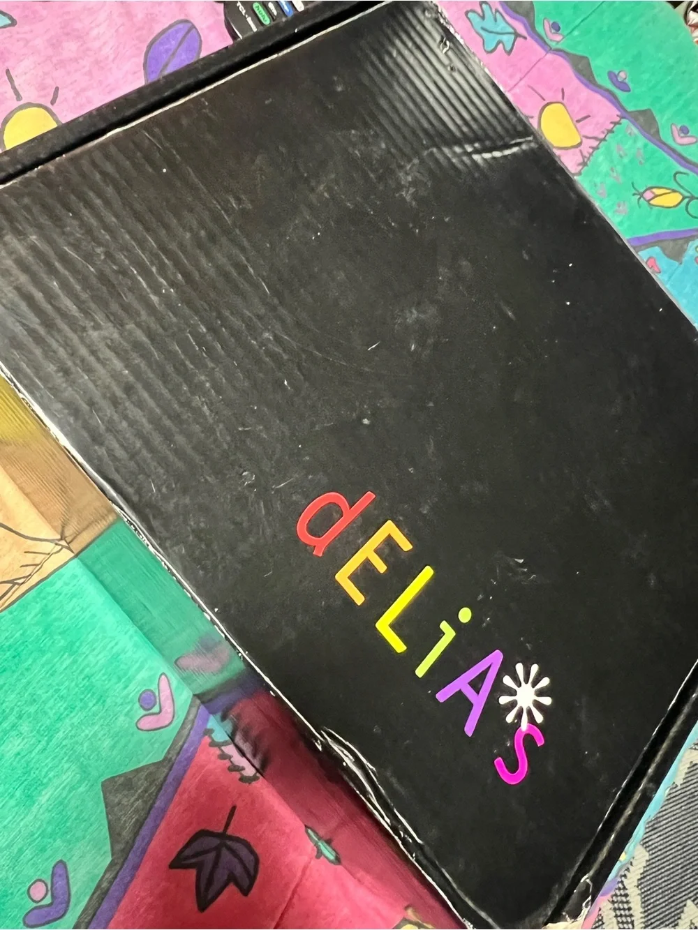 dELiA*s chunky platform