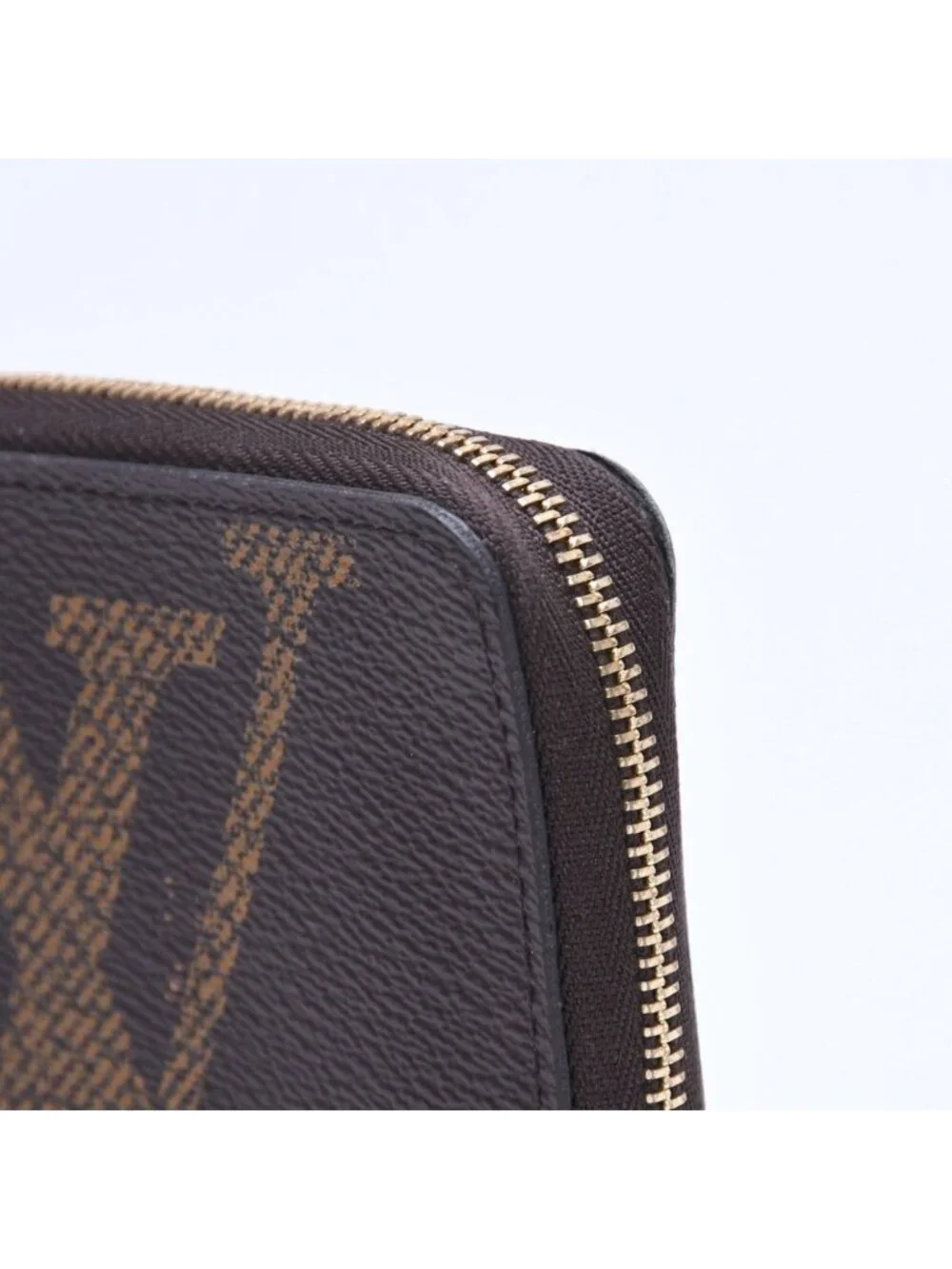 Louis Vuitton this authentic