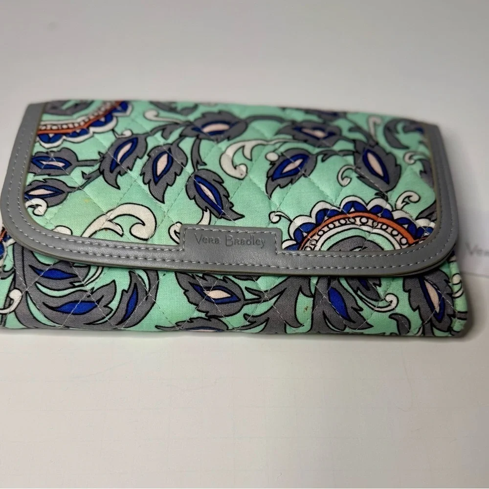 Vera Bradley cute design