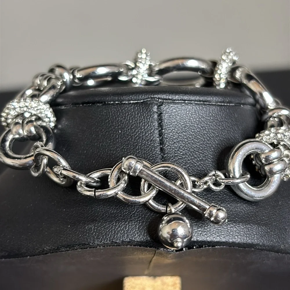 Silver Tone Circle Link Rhinestone Toggle Statement Bracelet​