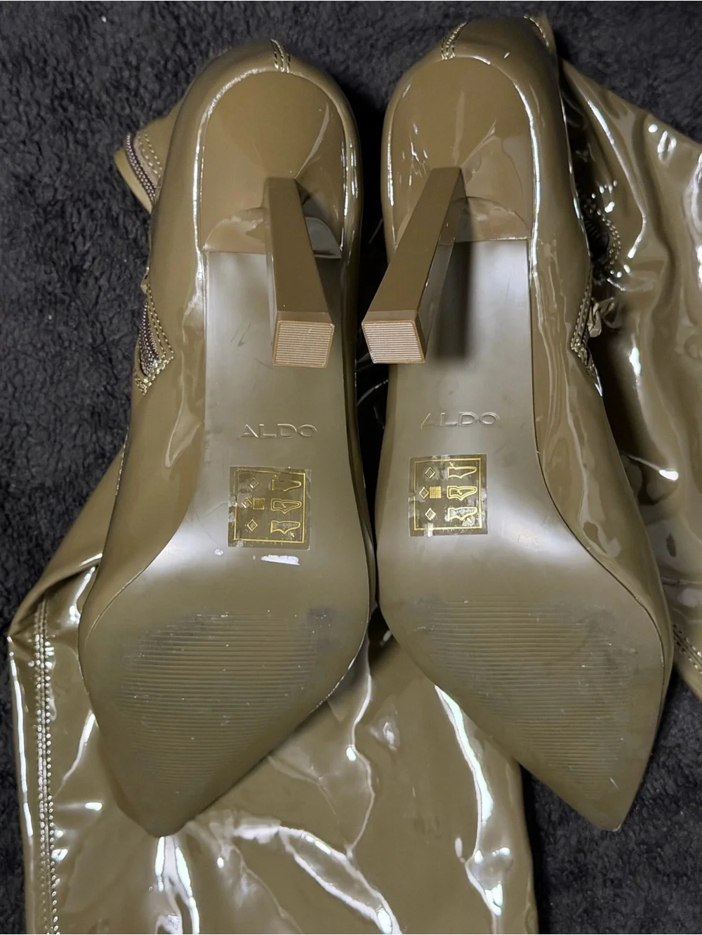 Aldo high shine