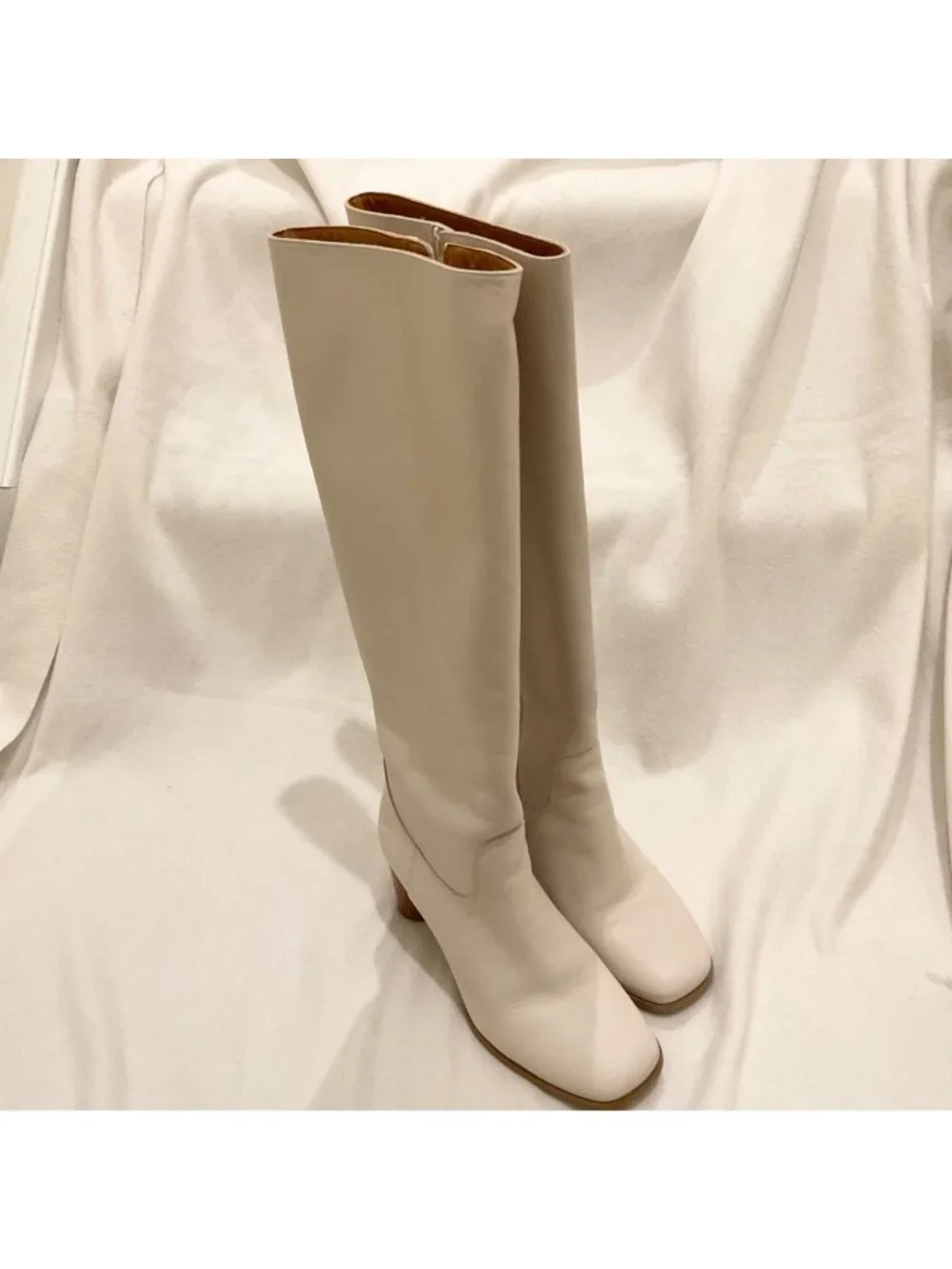 Sezane off white