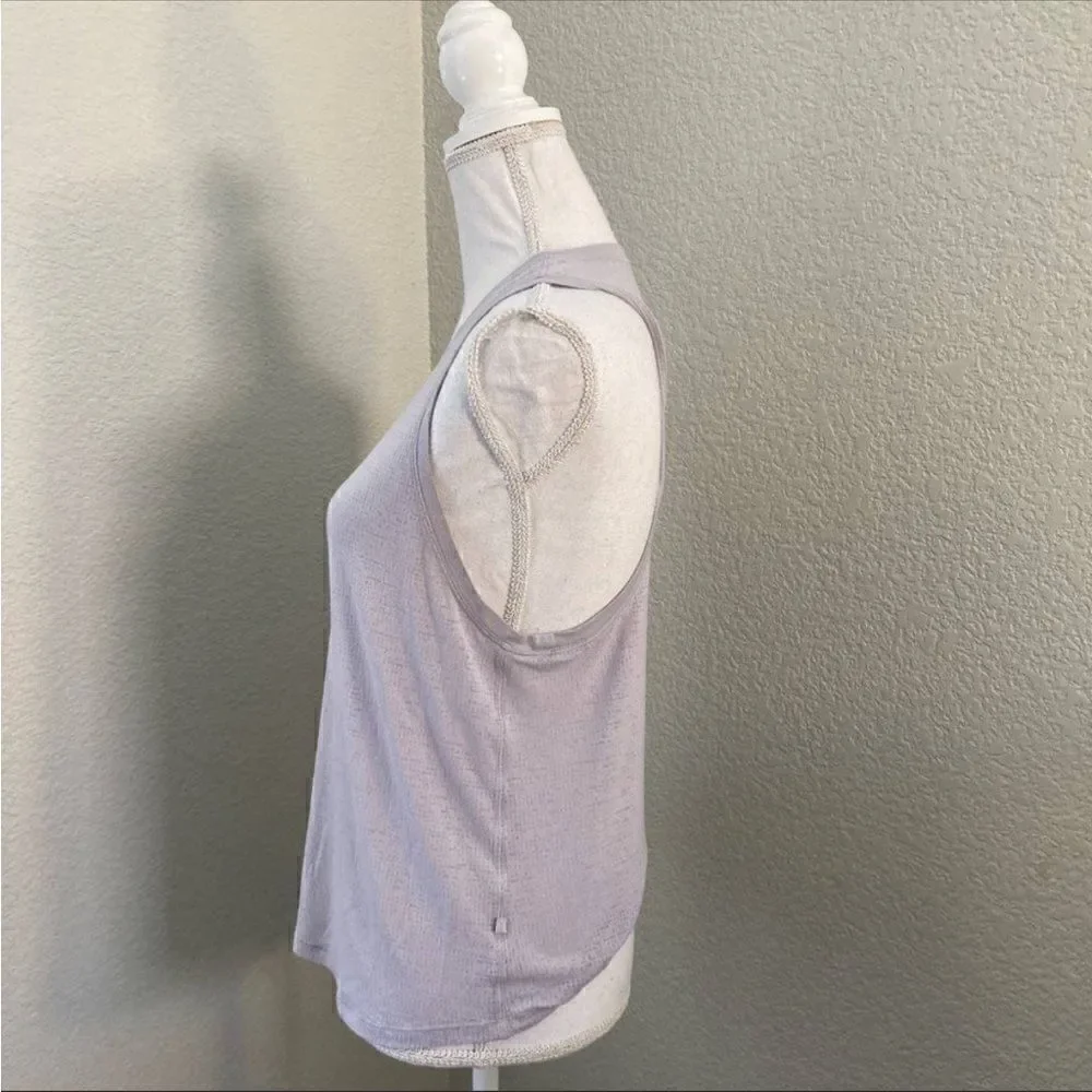 Lululemon Women's Light Purple Sleeveless Crew Neck Racerback Muscle Tank Top