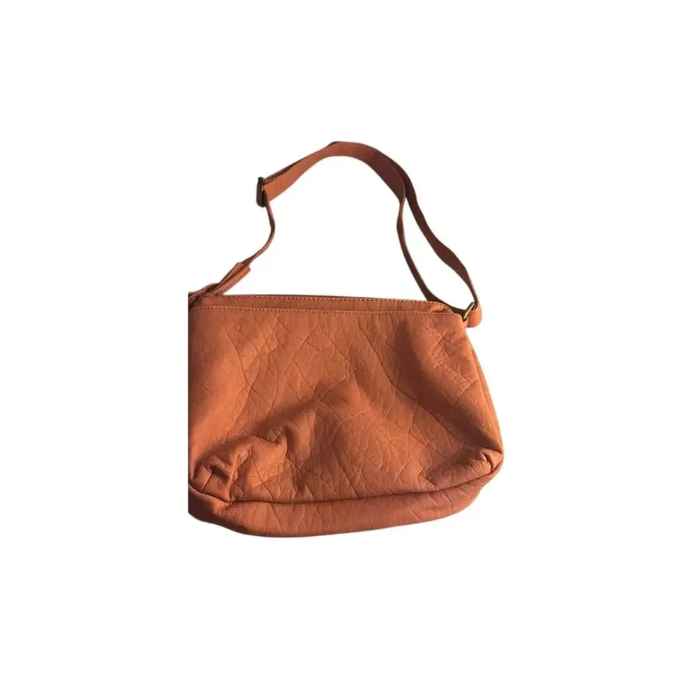 Bueno zipper items inspected