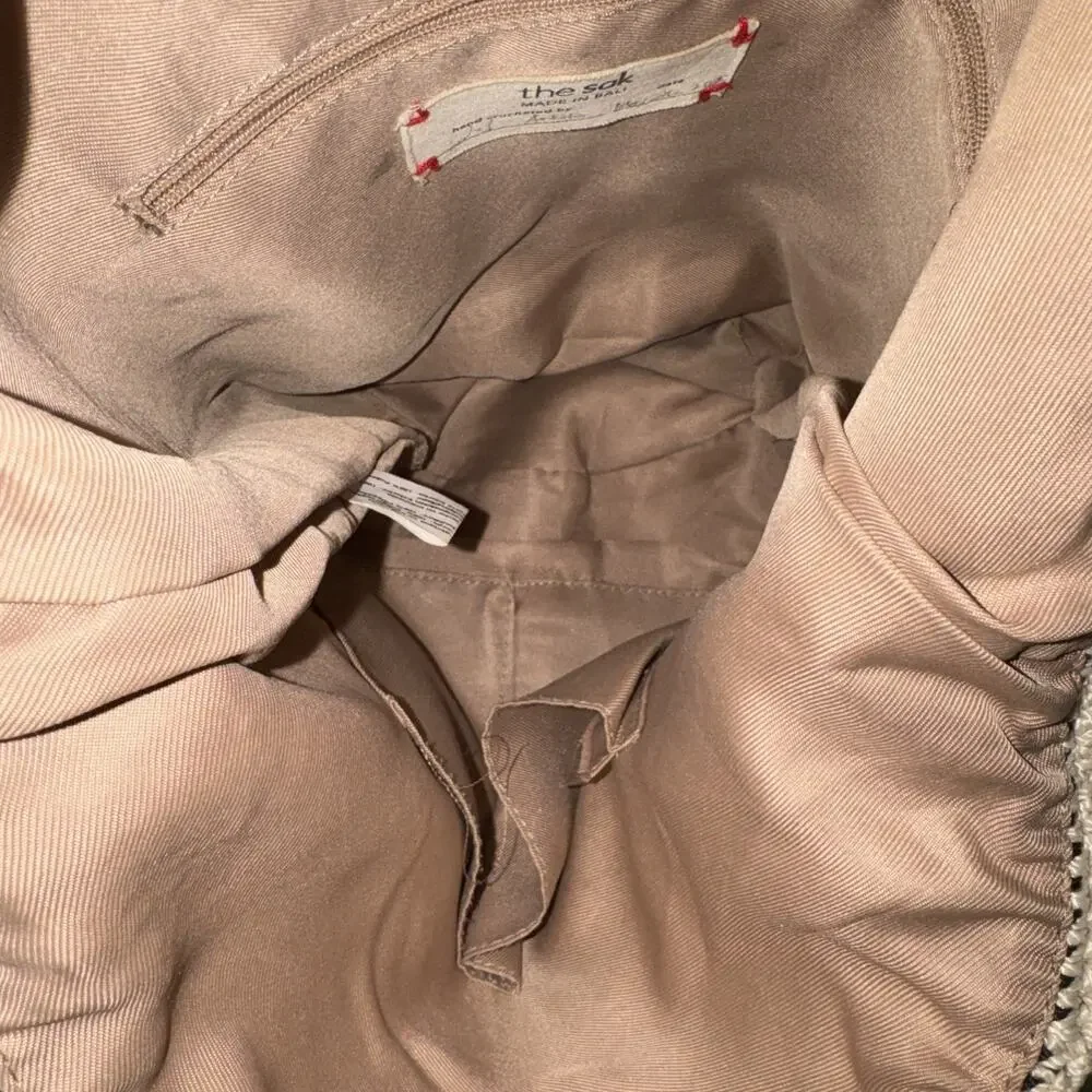 The Sak part interior
