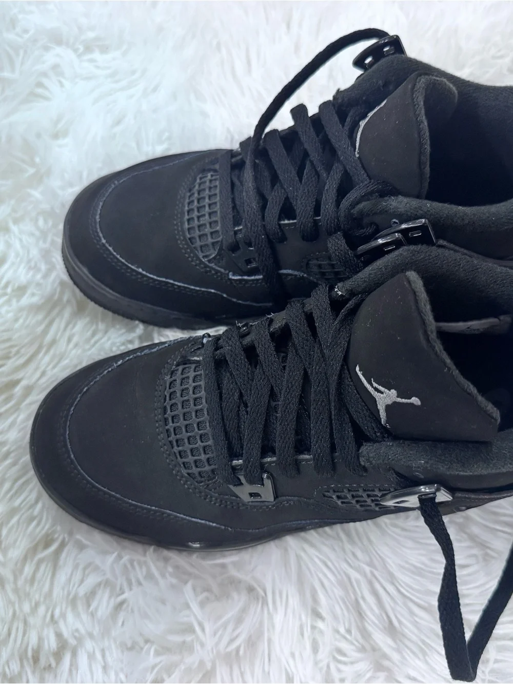 Air Jordan 4 Retro OG Black Cat 2025 Kids Size 2Y IB4388-010 Worn Once