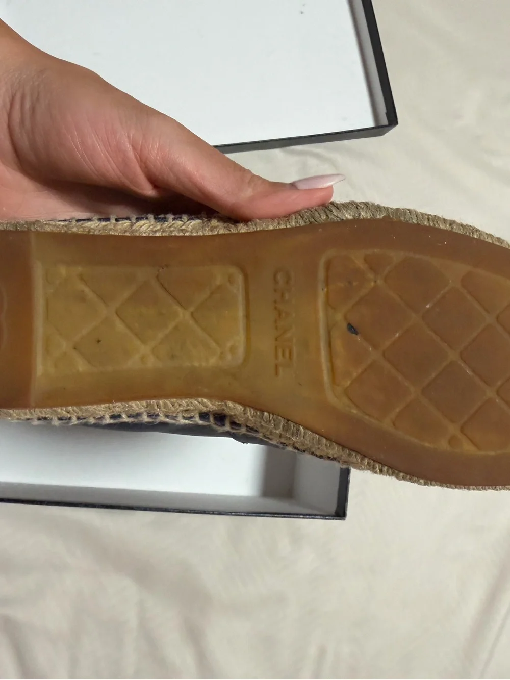 CHANEL authentic navy