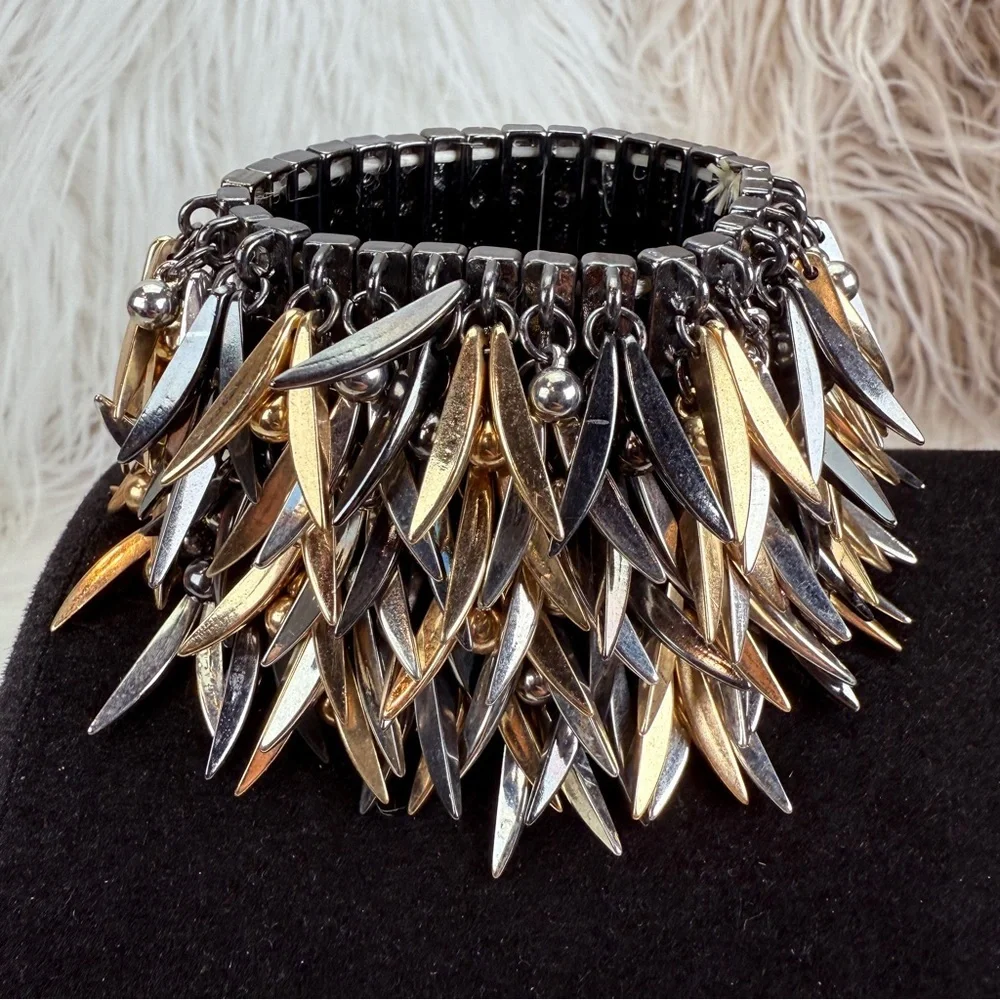 Goldtone Silvertone Gunmetal Steambunk Runway Cha Cha Wide Stretch Bracelet