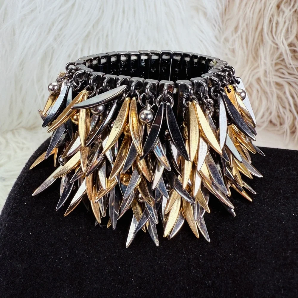 Goldtone Silvertone Gunmetal Steambunk Runway Cha Cha Wide Stretch Bracelet