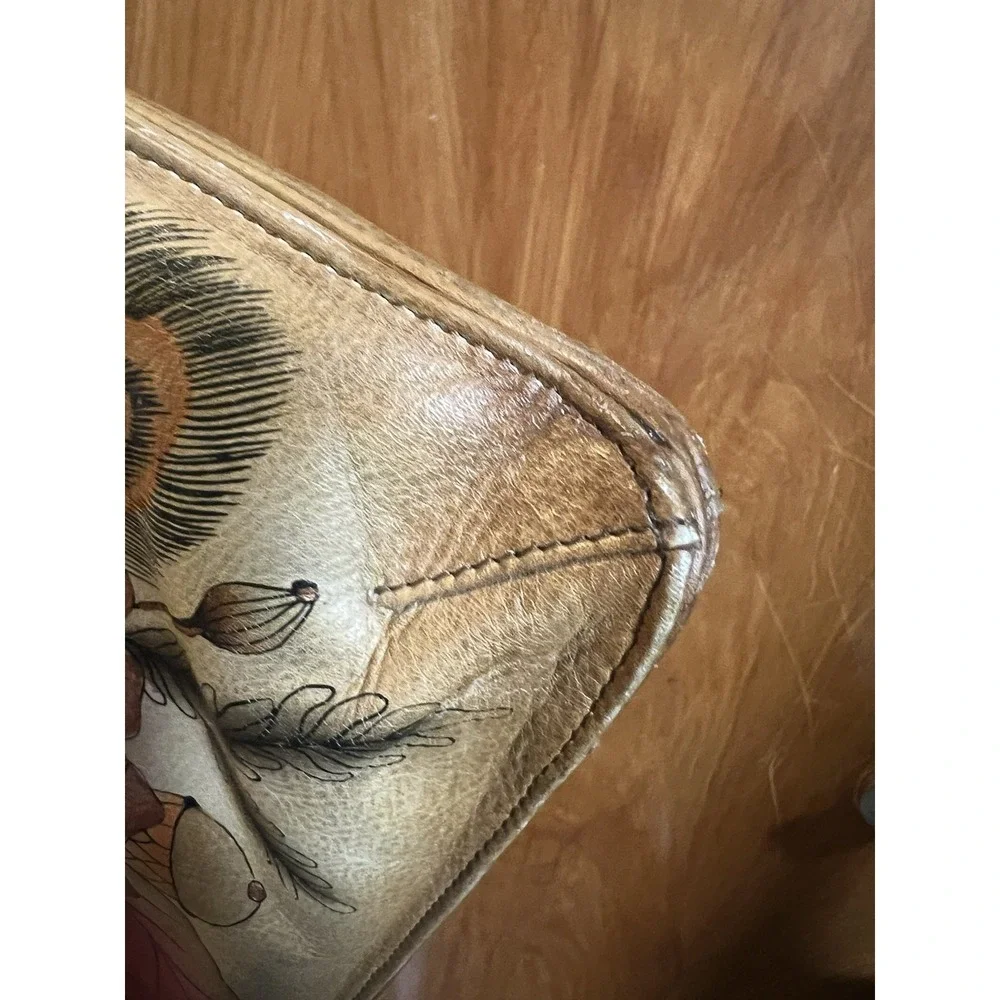 Anuschka review please strap