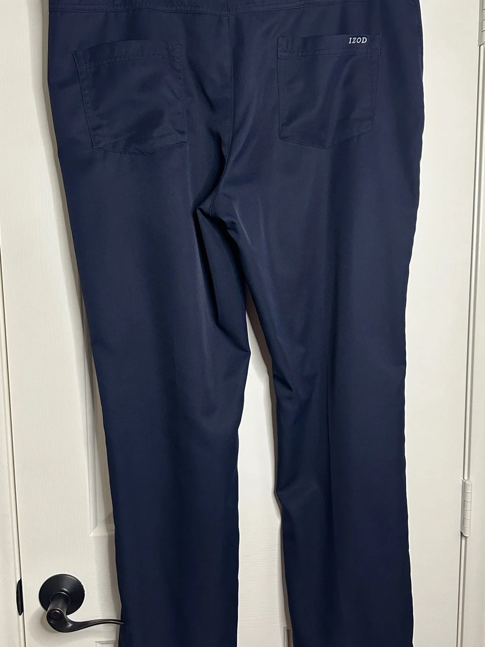 Izod tailored straight
