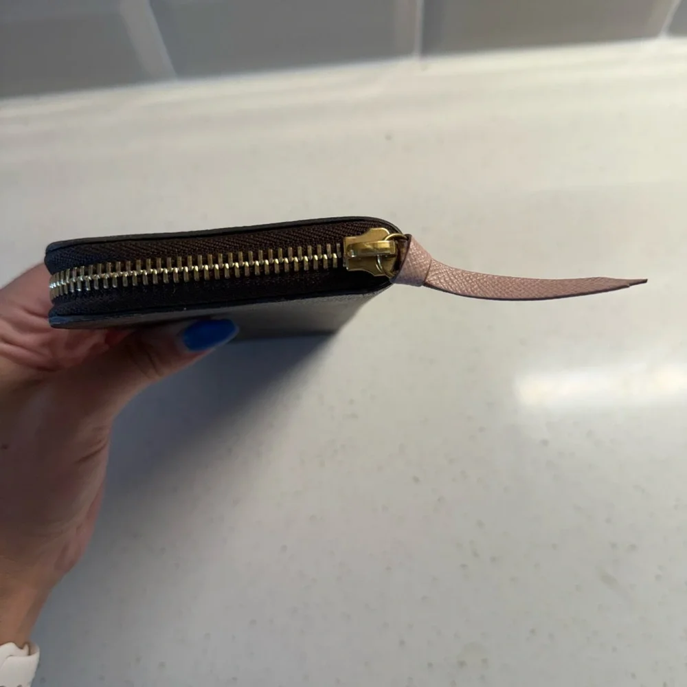 Louis Vuitton beautiful lv