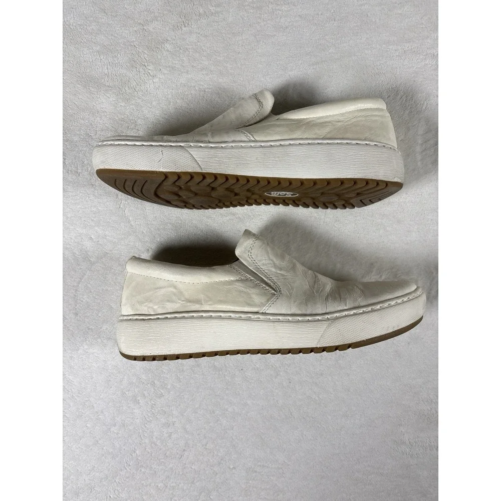 Sofft Women's‎ White Leather Slip-On Loafers Size 8M Comfort Shoes