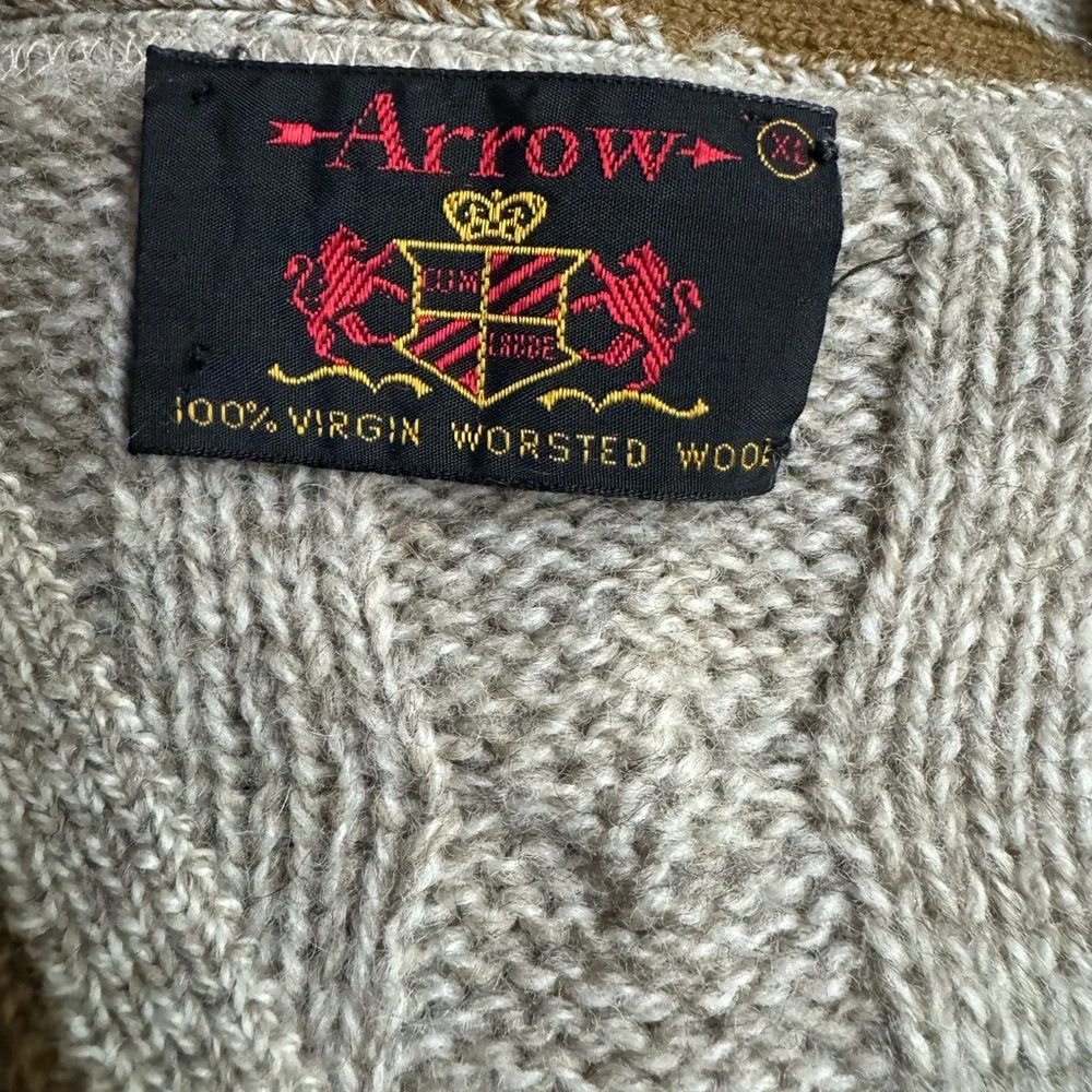 Vintage arrow 100%