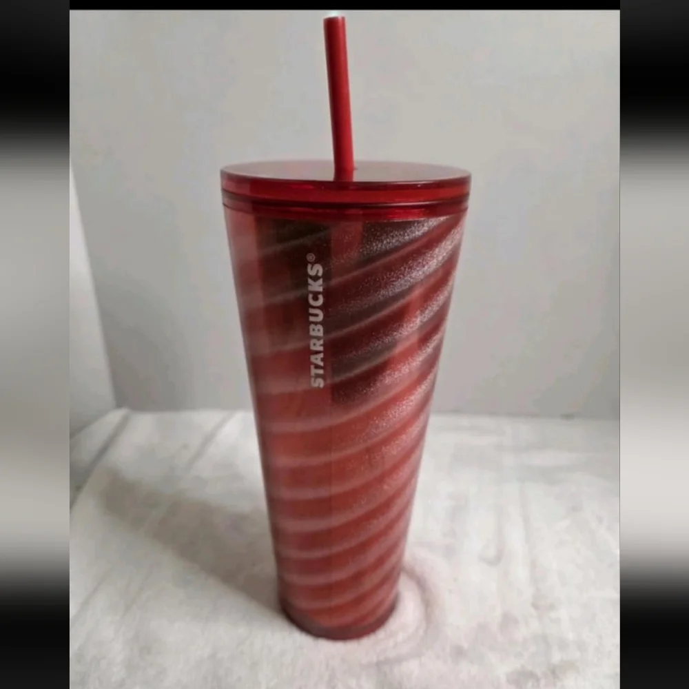 Starbucks Red Swirl Venti Cold Cup Tumbler‎ 24oz