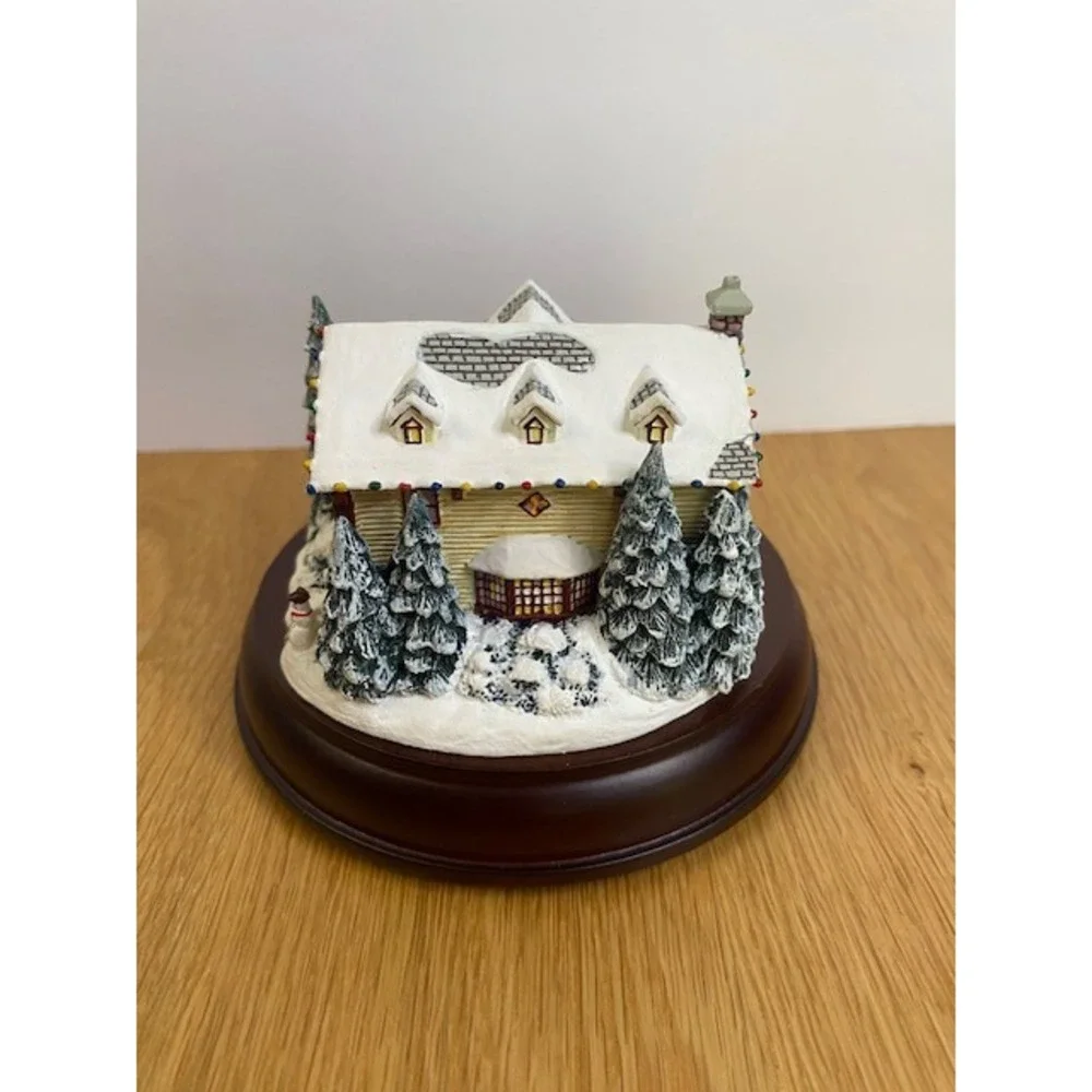 Thomas Kinkade Victorian Lights Holiday Traditions 79266 OS Cream Excellent COA‎